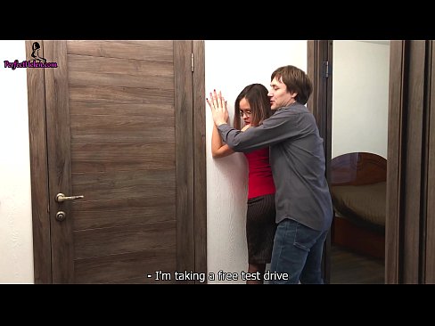 ❤️ شہوانی، شہوت انگیز ریئلٹر نے اپنا اپارٹمنٹ بیچتے ہوئے اپنی بلی کو جنسی طور پر جھٹکا دیا اور چدایا - Krempai ❤️❌ مقعد فحش  ❌️❤